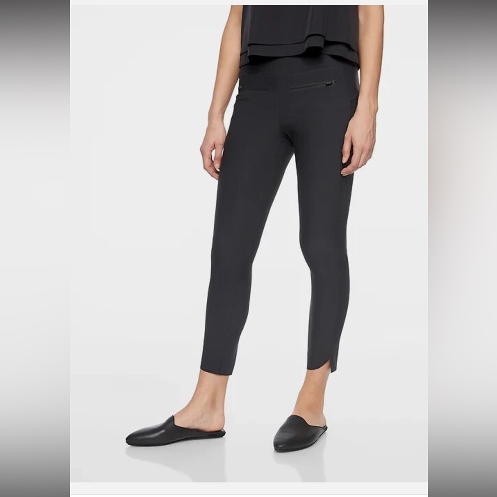 Athleta Stellar Crop Workout Leggings Pants Size S Gray/Silver UPF 50+